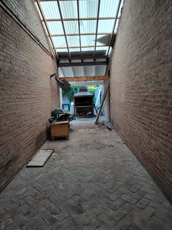 CASA CON PARQUE, REMODELADO A NUEVO