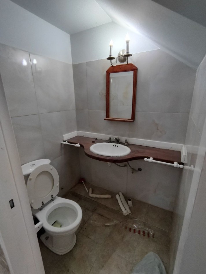 CASA CON PARQUE, REMODELADO A NUEVO