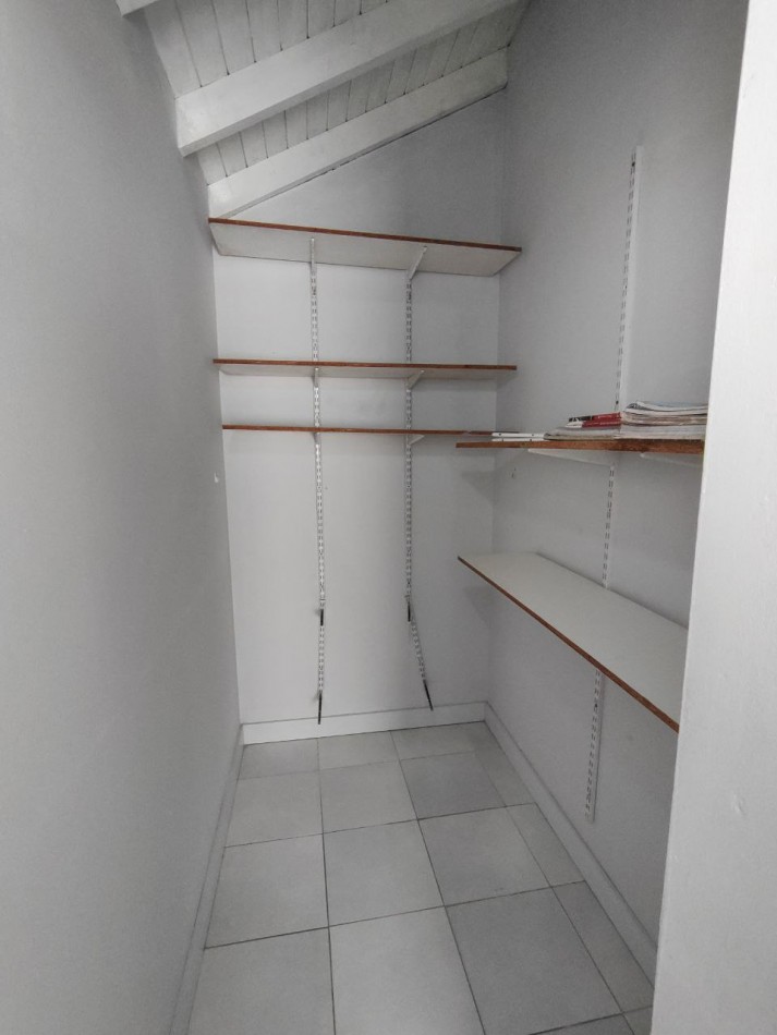 CASA CON PARQUE, REMODELADO A NUEVO