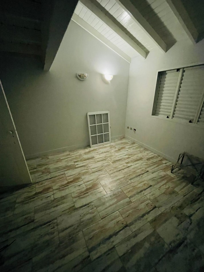 CASA CON PARQUE, REMODELADO A NUEVO