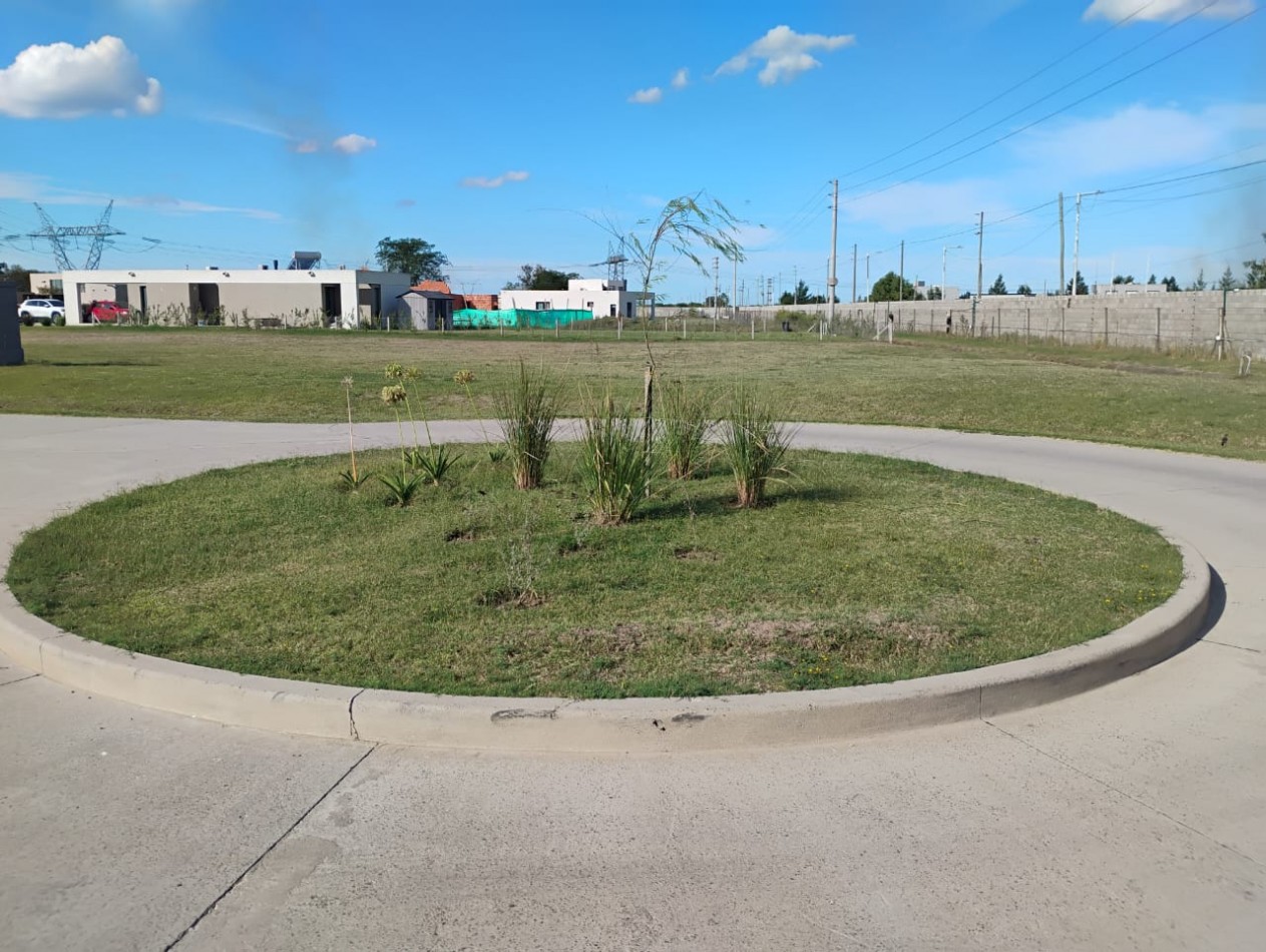 LOTE EN BARRIO CERRADO LA MAGDALENA