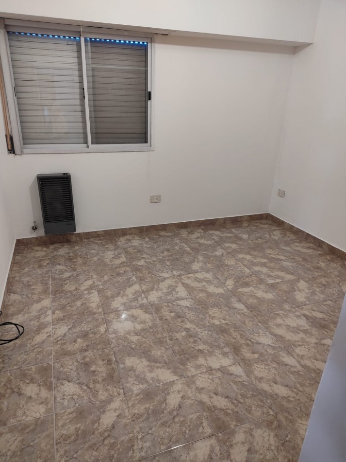 CASA C DPTO Y GARAGE