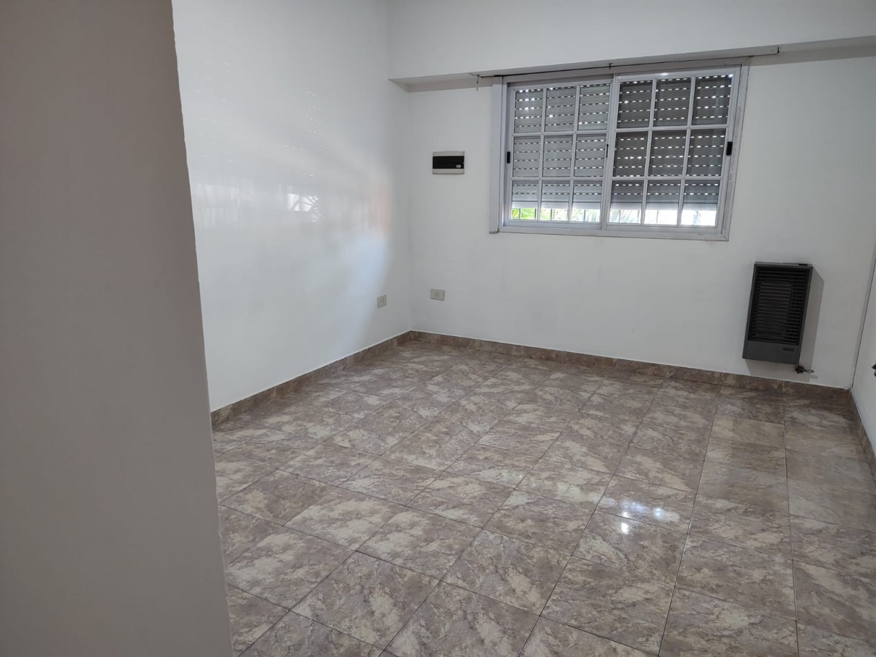 CASA C DPTO Y GARAGE