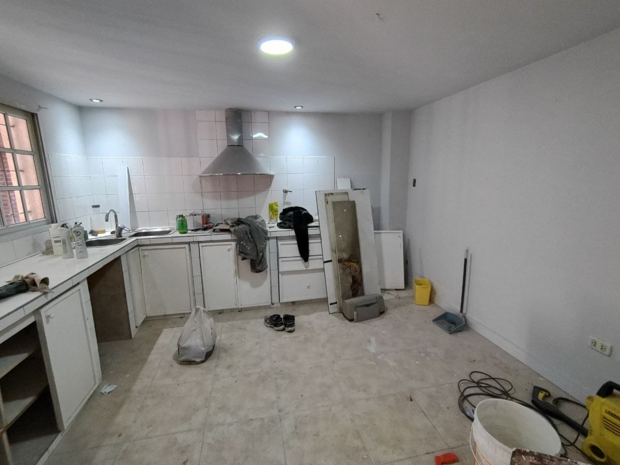 CASA CON PARQUE, REMODELADO A NUEVO