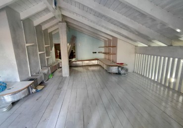 CASA CON PARQUE, REMODELADO A NUEVO